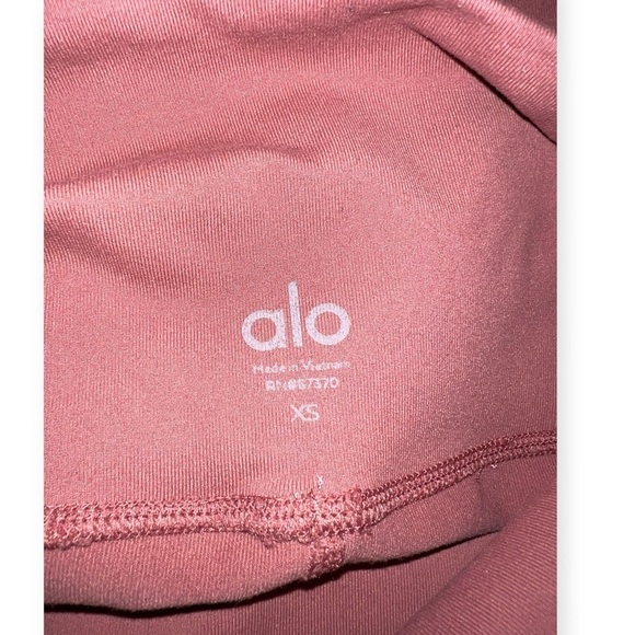 ALO Yoga Moto Legging High Rise Rose Mauve Pink Pleated Mesh active pants XS - Picture 9 of 9